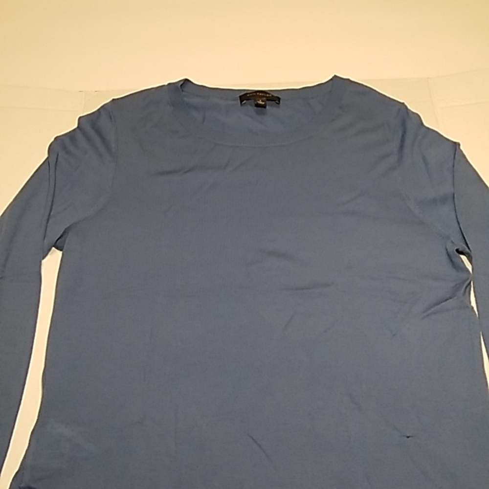 Ann Taylor Superfine Merino Wool long sleeved shirt
